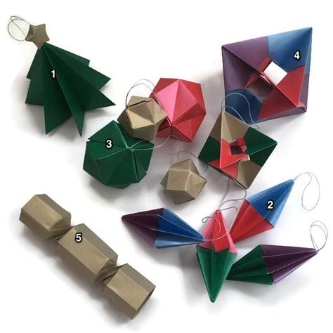 Origami Bild: Simple Origami Christmas Tree Ornaments