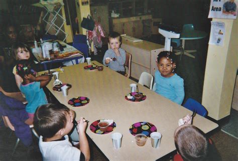 Snack time for preschool Teacher Picture, Snack Time, Preschool, Snacks, Teaching, Pictures ...