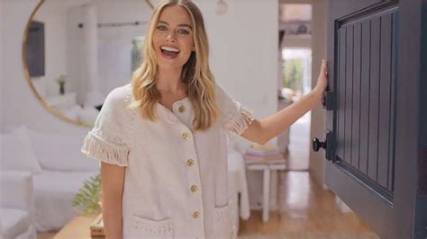 Margot Robbie shares a tour of her dreamy California beach house | HELLO!