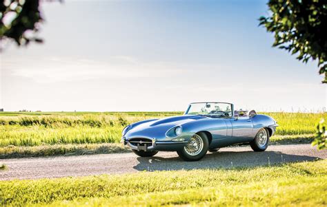 1965 Jaguar E-Type Roadster