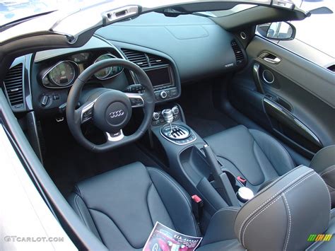 2011 Audi R8 Spyder interior | GTCarLot.com