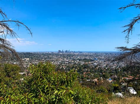 "Hollywood Hills" Images – Browse 1,632 Stock Photos, Vectors, and Video | Adobe Stock