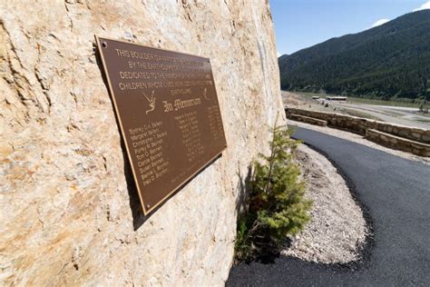 Yellowstone Side Trip: Earthquake Lake Visitor Center - Yellowstone Forever