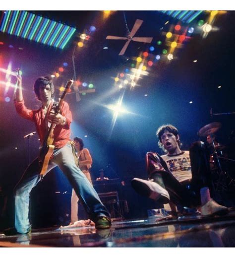 Another dynamic Pic from the 70s ! I... | Rolling stones concert ...