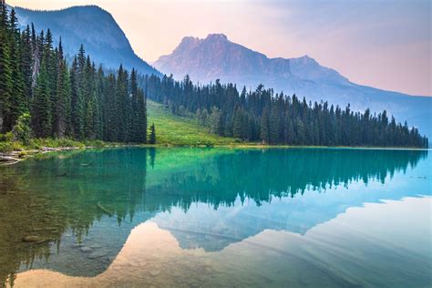 The Most Crystal-Clear Lakes in the World | Reader's Digest