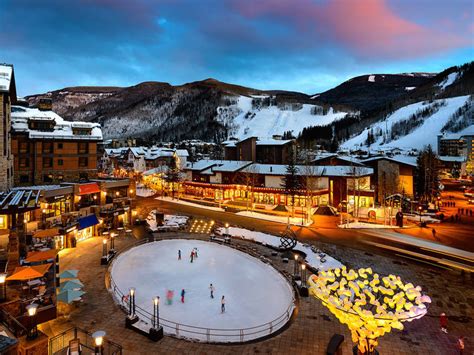 15 Best Ski Resorts and Ski Towns in the USA