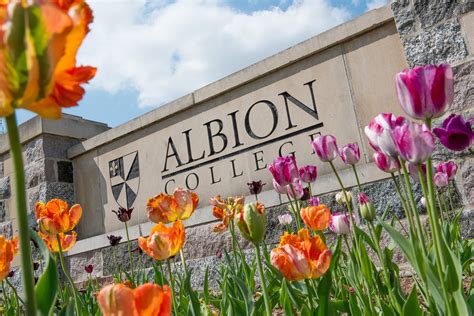 Albion College - Tuition Rewards by SAGE Scholars