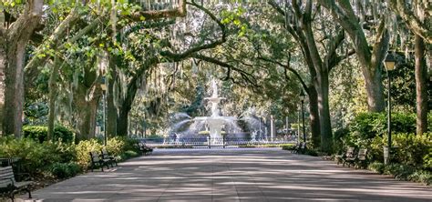 Forsyth Park: A First Time Guide | VisitSavannah.com