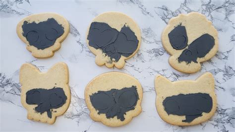 Sugar Skull Decorated Cookies