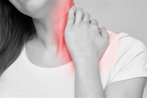 Neck Strain: Symptoms, Causes, and Treatment - Injury Health Blog