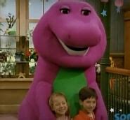 Laura | Barney Wiki | Fandom