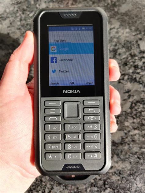 Nokia 800 Tough Review: The New Indestructible Nokia