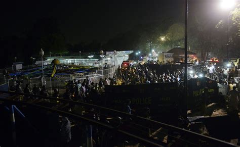 Explosion at park in Lahore, Pakistan, kills at least 70 | MPR News