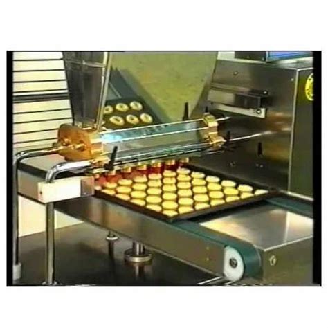 SK Engineers Biscuit Making Machine at Rs 110000/piece in Bareilly | ID: 11717308391