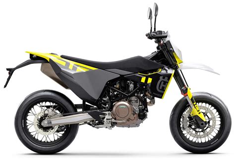 Husqvarna 701 Supermoto 2023 BM-9 - Paul Tan's Automotive News