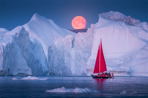 Landscape Photographer's Incredible Photos of Greenland by Water