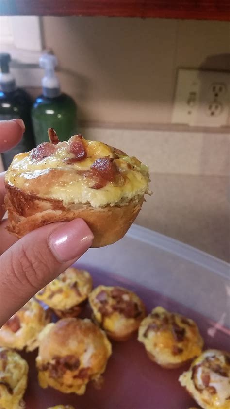 Bacon, Egg, & Cheese Muffins