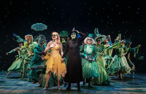 Photos: See New Images of the 20th Anniversary Cast of WICKED