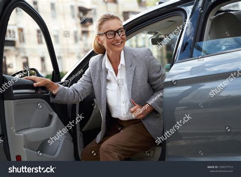 214,587 Business Woman Car Images, Stock Photos & Vectors | Shutterstock