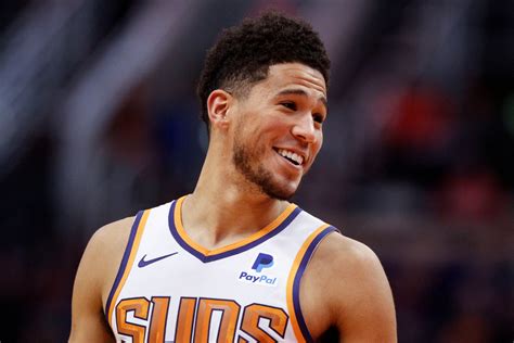 Devin Booker Girlfriend: Suns Star’s Dating History + Kendall Jenner | Fanbuzz