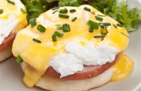 Eggs Benedict with Lemony Hollandaise Sauce - A Well Seasoned Kitchen