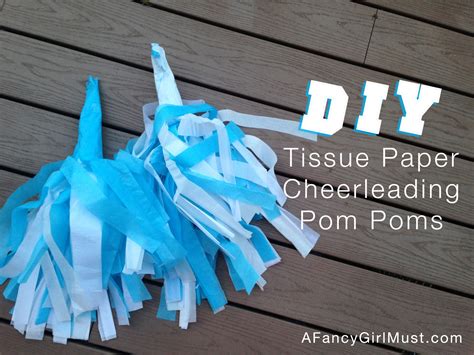 DIY Tissue Paper Cheerleading Pom Poms