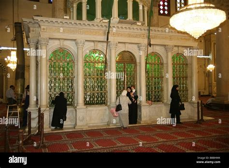 Interior Umayyad mosque Damascus Stock Photo - Alamy