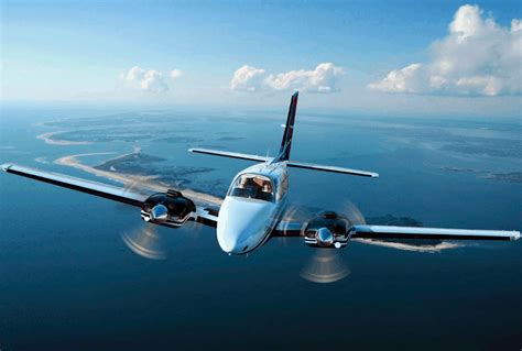 Beechcraft Baron Guide and Specs : Is the Legacy Worth the Price ...