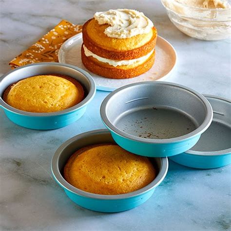 Round Cake Pans - Shop | Pampered Chef US Site