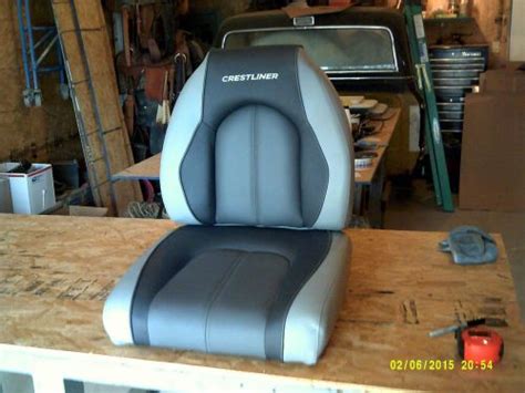 Buy CRESTLINER BOAT SEAT in Salem, Missouri, United States, for US $100.00