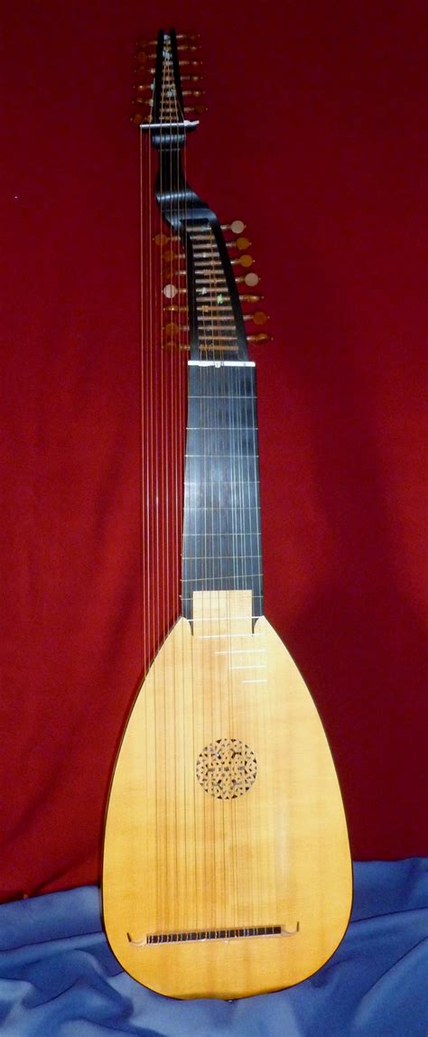 14-course German-style theorbo-lute | Early Music Studio