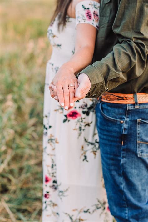 Mormon Row Sunrise Engagements - Janelle & Co Photo