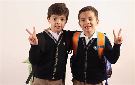 Beneficios de Usar Uniforme Escolar | Colegio del Valle