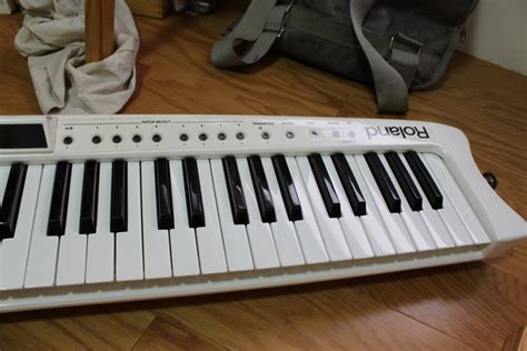 Keytar Roland AX 7 - Downloads en Taringa!