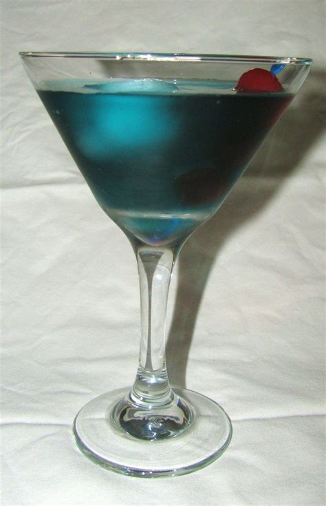 Blue Coconut Martini | Coconut martini, Martini ingredients, Coconut rum