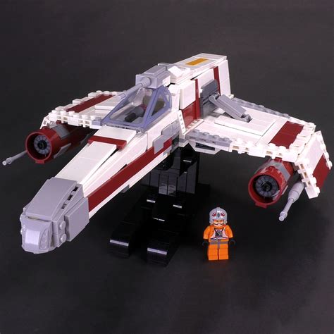 E-wing Starfighter - Minifig Scale (Original Build) — BrickVault