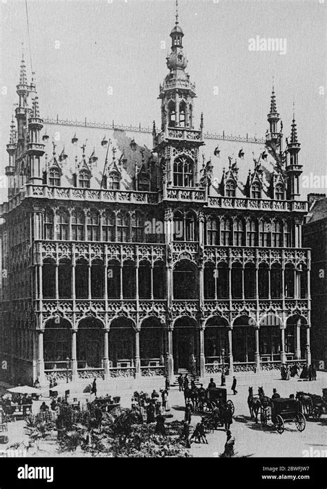 Brussels architecture black and white hi-res stock photography and images - Alamy