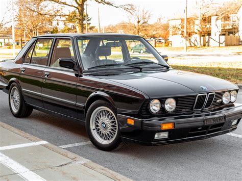 BMW M5 - E28 Market - CLASSIC.COM