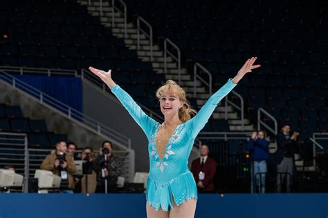 I, Tonya review - Margot Robbie shines in over-complicated oddity