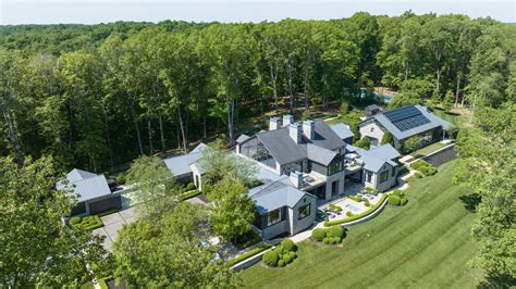 Tour Tennessee's $65 million mansion