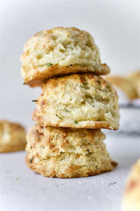 Cheddar Biscuits - KendellKreations