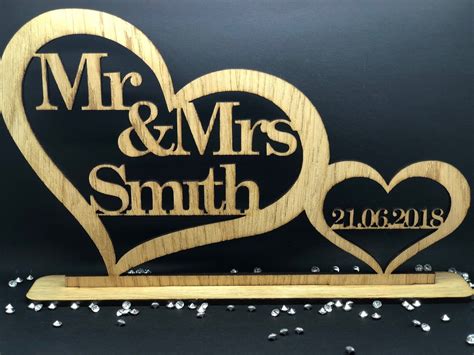 Personalised Mr & Mrs Wooden Top Table Sign & Date Mr and Mrs Wedding Gift - Little Gifts With Love