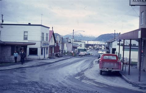 File:Downtown Kodiak Alaska 1965.jpg