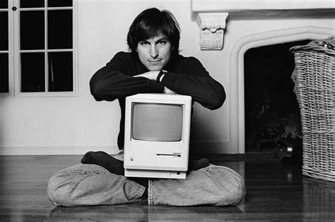 O sucesso mudou Steve Jobs, afirma cofundador da Apple | Exame