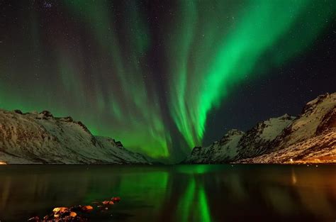 Aurora Borealis Alaska Wallpaper