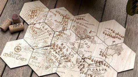 LotR Map, Middle Earth canvas, Map of Middle Earth, LotR canvas, LotR wall art, Middle Earth art ...