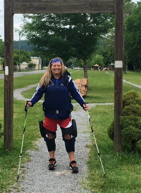 Meet the Paralyzed Woman Hiking the 2,000-Mile Appalachian Trail | Woman hiking, Appalachian ...