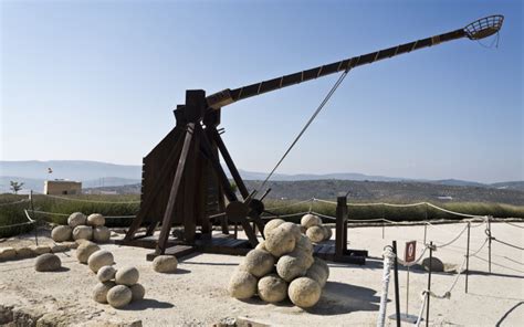 What is a Catapult? | Wonderopolis