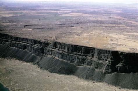 Plateau Formation & Types of Plateaus | Major Plateaus of The World ...