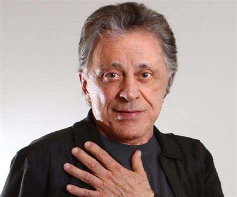 Frankie Valli Biography - Facts, Childhood, Family Life & Achievements